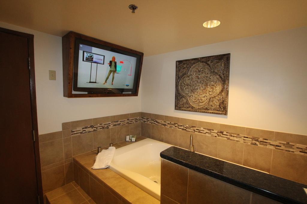 Grand Z Hotel Casino By Red Lion Hotels (Adults Only) Central City Eksteriør billede